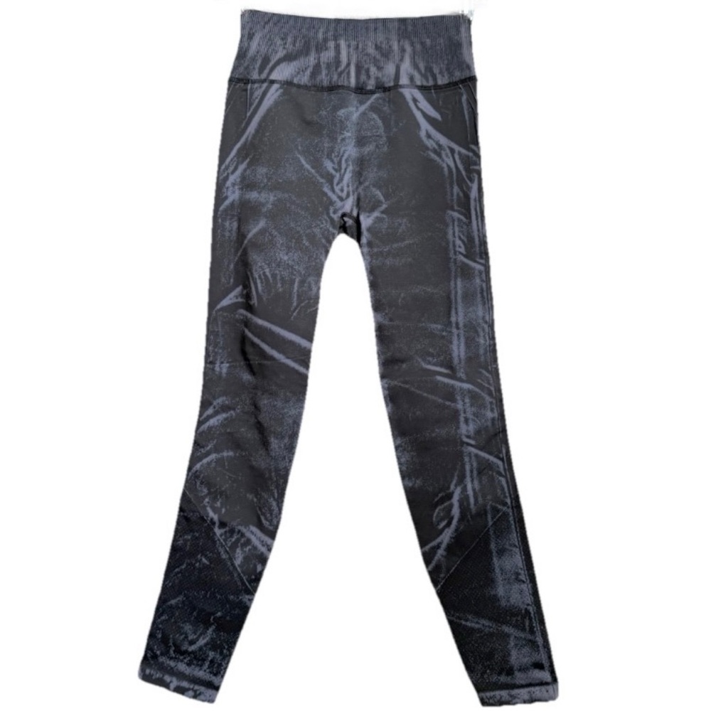 LULULEMON Ebb to Street Tight Wash in Stone Wash Graphite Grey Seamless Leggings